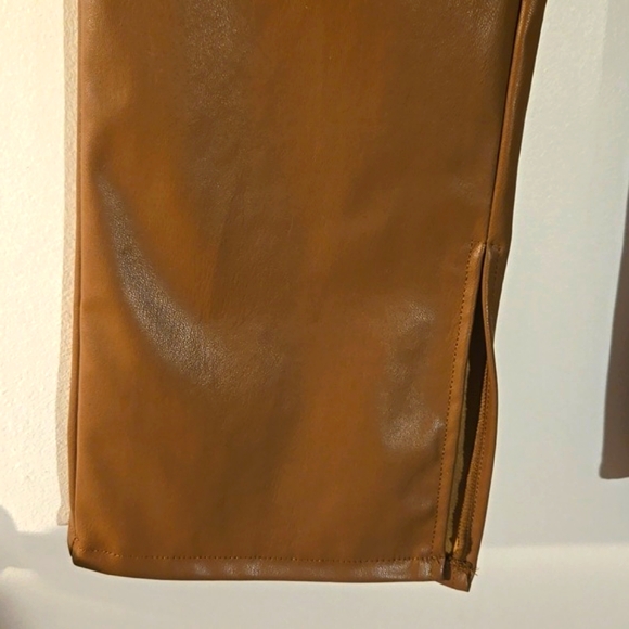 Women's faux leather pull-on pants - light brown, size US 4-6 - Picture 2 of 10